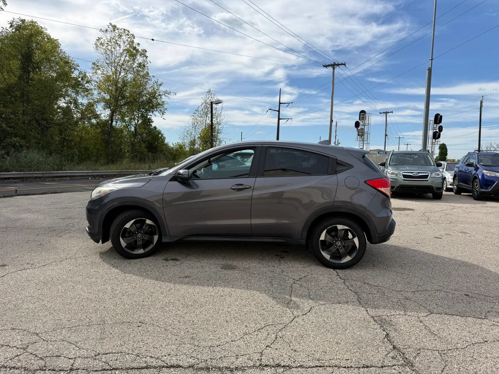 Used 2018 Honda HR-V EX image 8