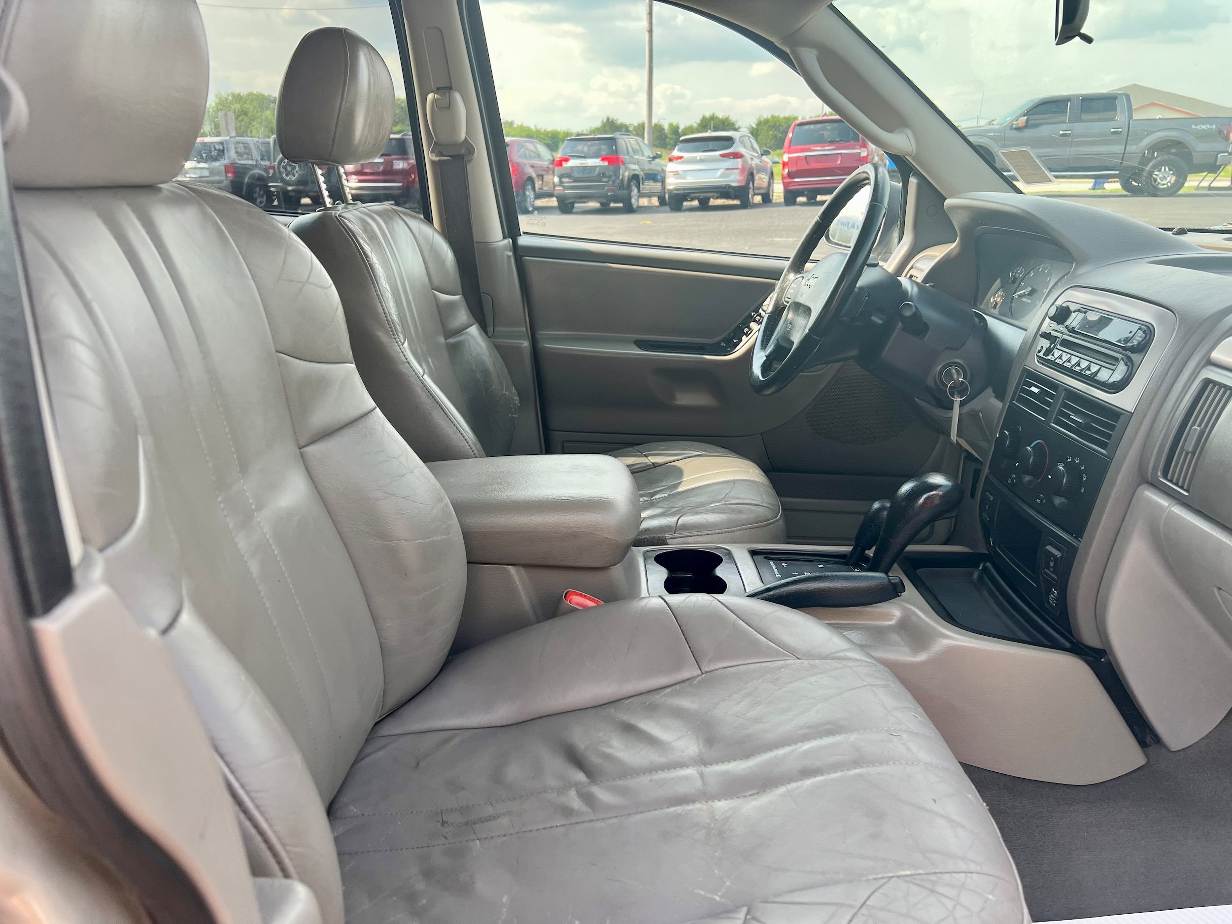 Used 2003 Jeep Grand Cherokee Laredo AWD/4WD image 17