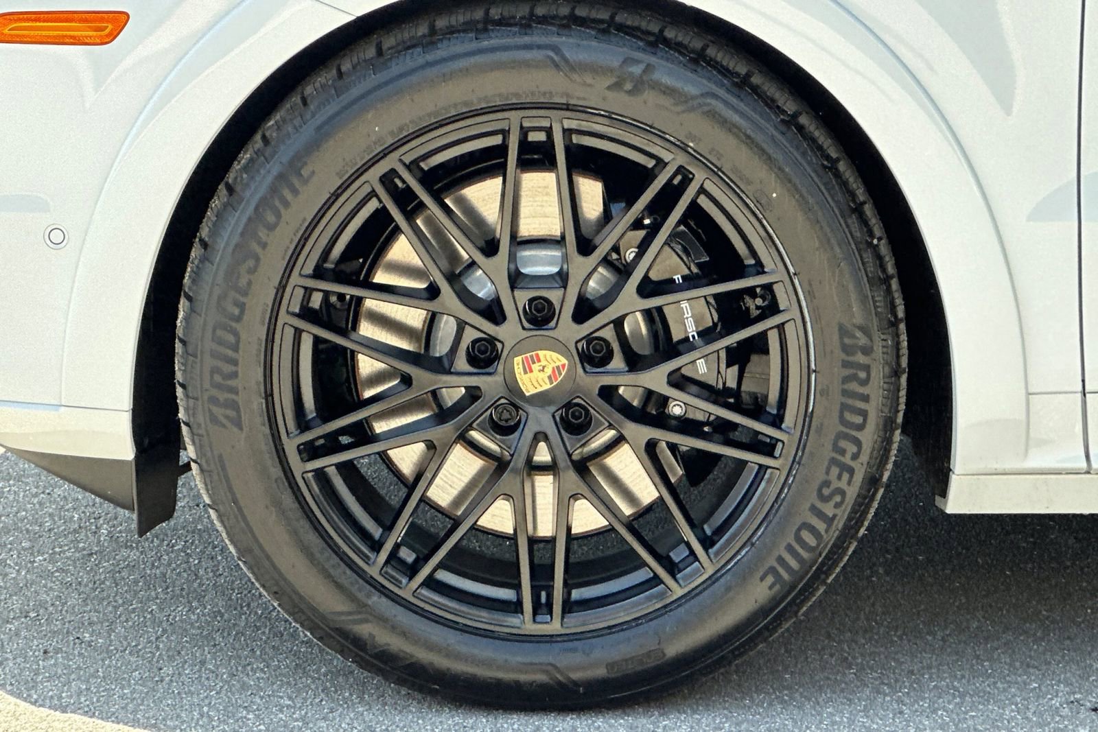 New 2026 Porsche Cayenne GTS AWD/4WD image 46