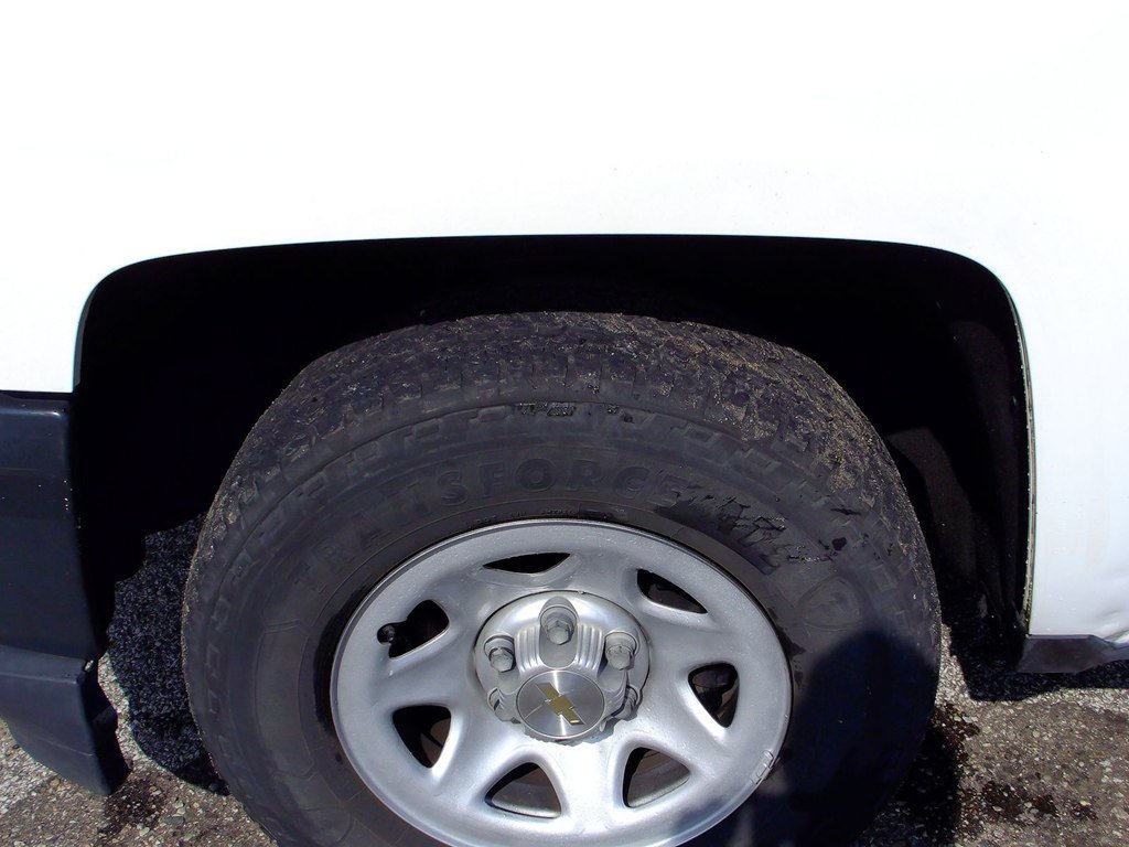 Used 2017 Chevrolet Silverado 1500 W/T AWD/4WD image 12