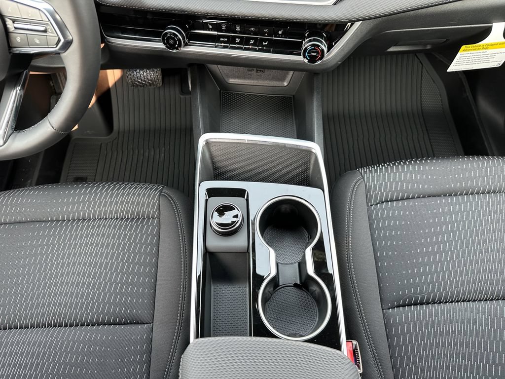 New 2027 Chevrolet Equinox LT w/ Safety and Technology Package FWD image 11