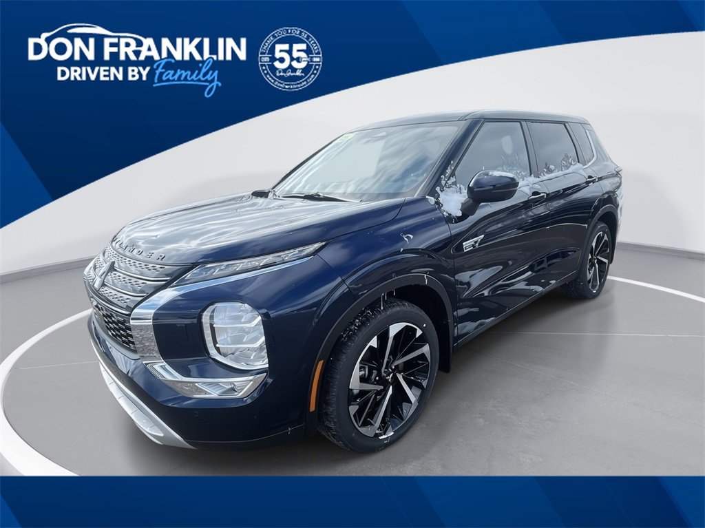 New 2025 Mitsubishi Outlander SE video 1