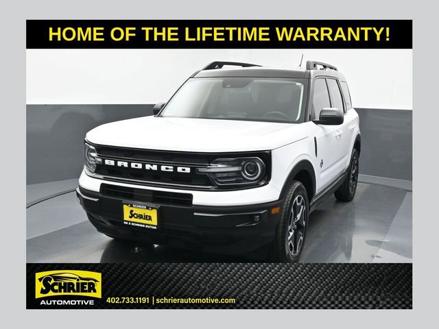 Used 2024 Ford Bronco Sport Outer Banks w/ Tech Package image 1