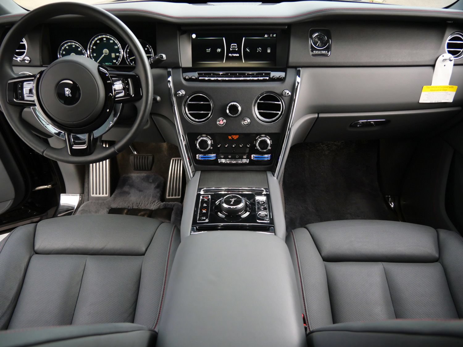 Certified 2023 Rolls-Royce Cullinan AWD/4WD image 4