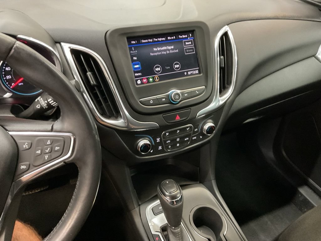 Used 2020 Chevrolet Equinox LT AWD/4WD image 13