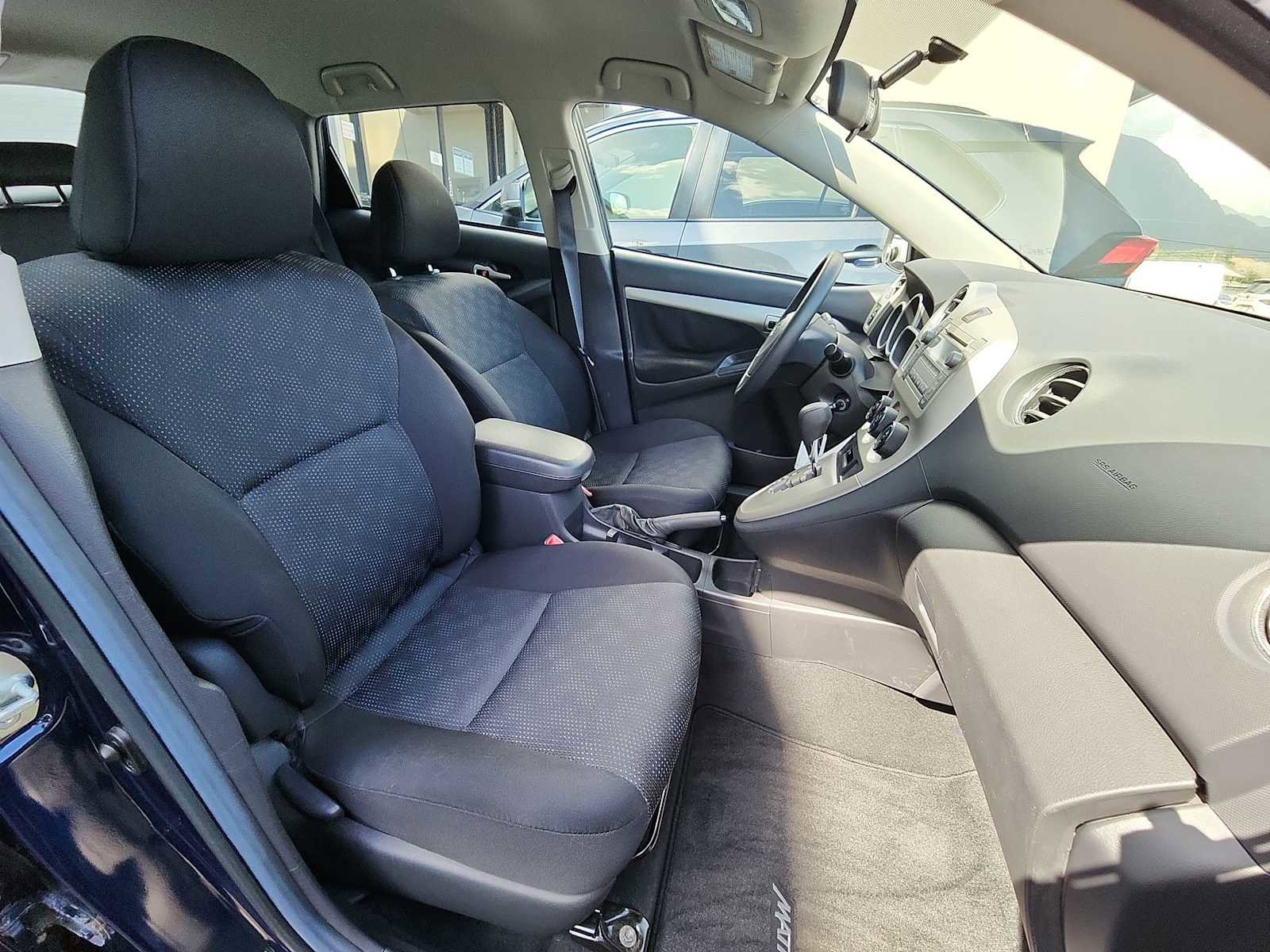 Used 2009 Toyota Matrix S image 24