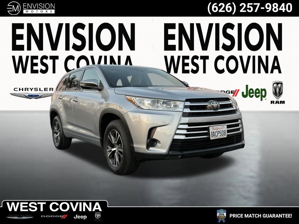 Used 2017 Toyota Highlander LE