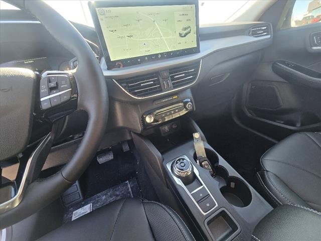 New 2025 Ford Escape SE w/ PHEV Premium Package image 6
