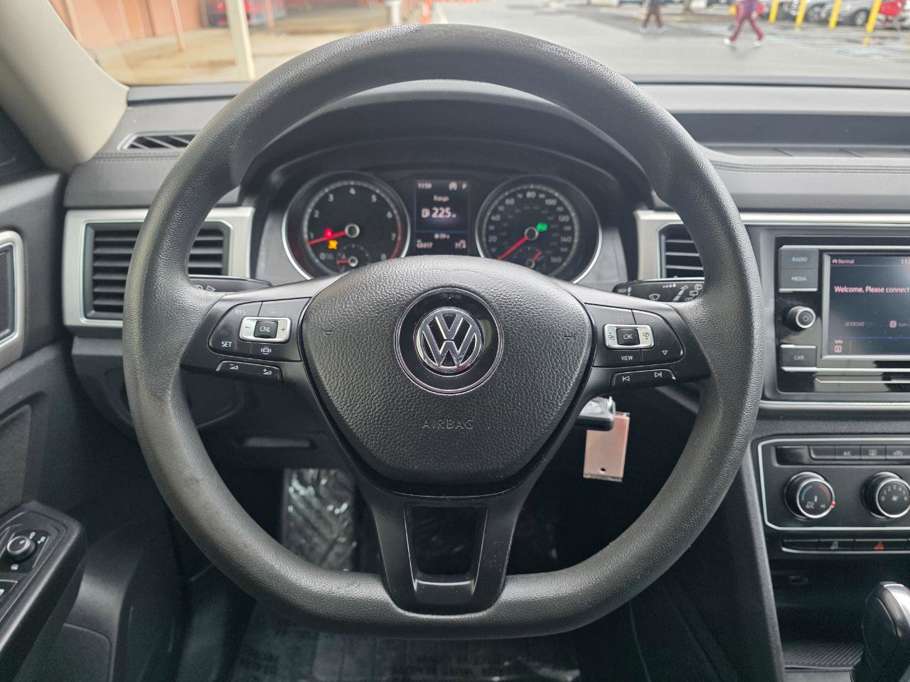 Used 2019 Volkswagen Atlas S w/ Towing Package image 18