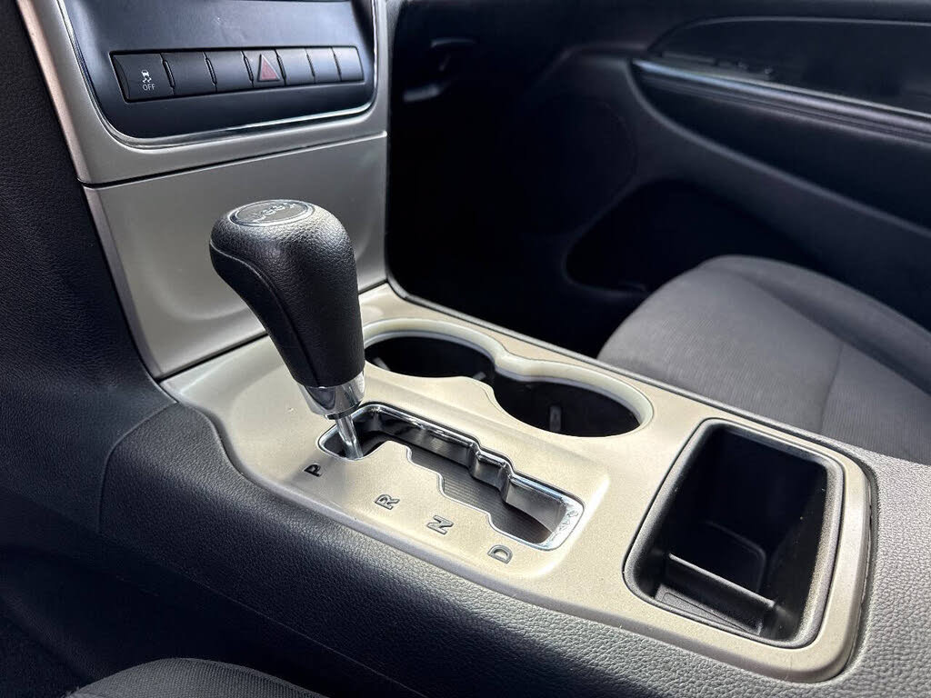 Used 2013 Jeep Grand Cherokee Laredo AWD/4WD image 26