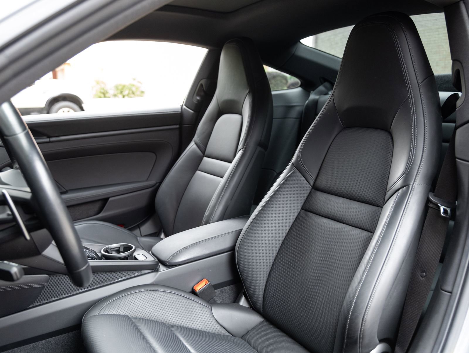 Certified 2023 Porsche 911 Carrera GTS RWD image 5