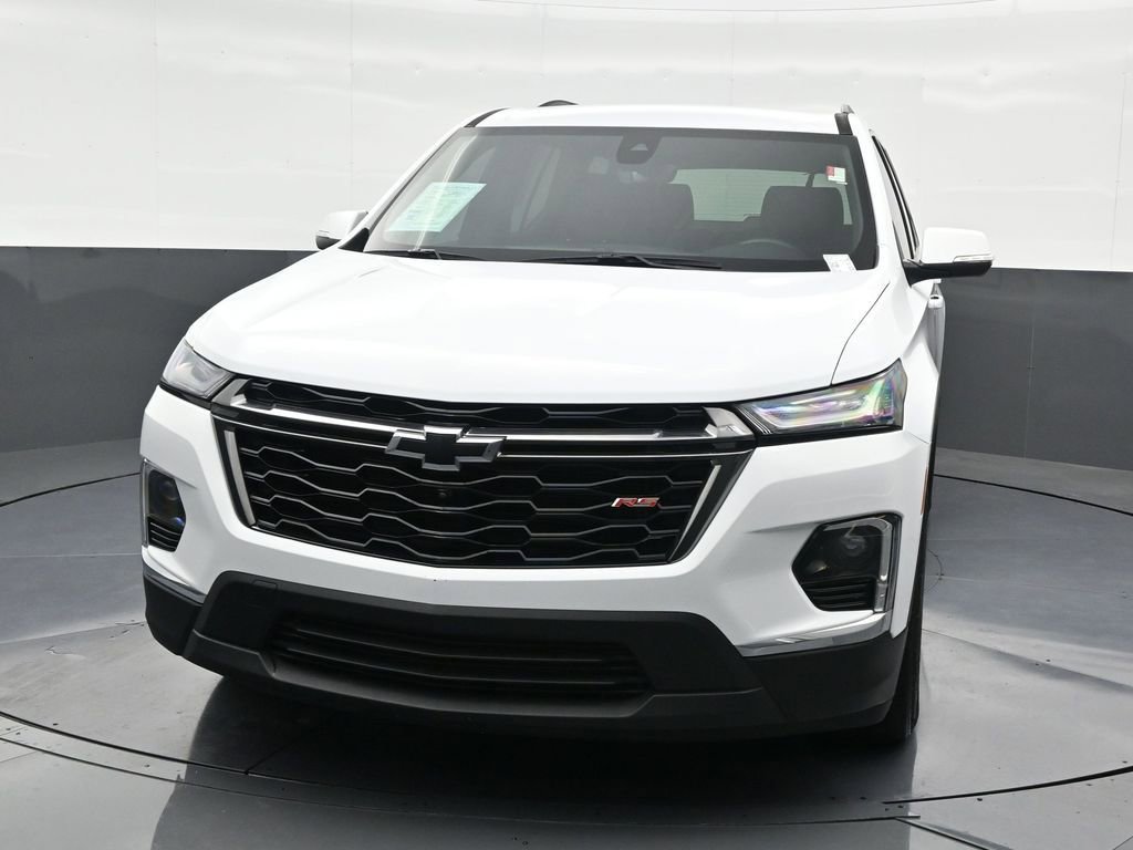 Used 2023 Chevrolet Traverse RS image 9