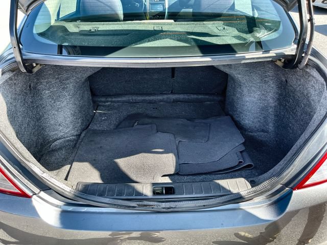 Used 2018 Nissan Versa SV FWD image 20