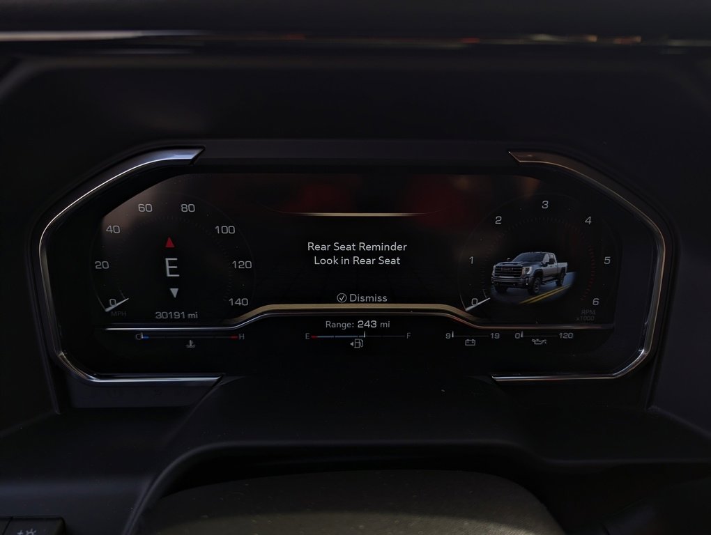 Used 2024 Hyundai Santa Cruz Night image 2