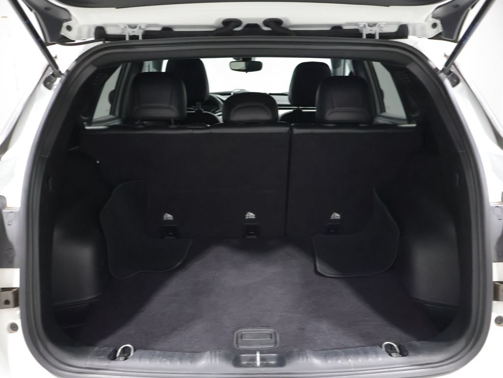 Used 2024 Jeep Compass Latitude AWD/4WD image 4