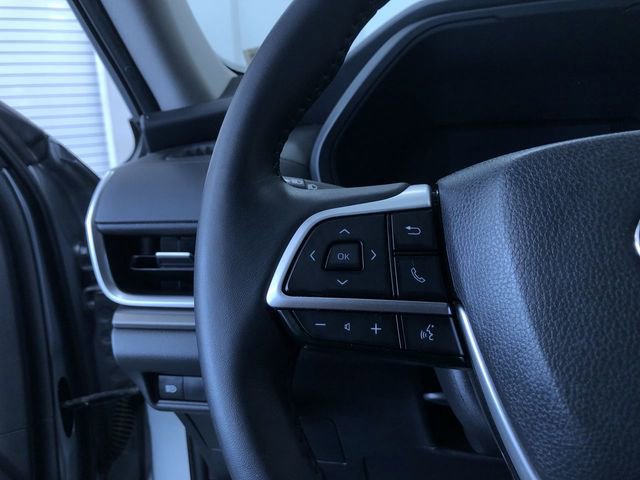 Used 2025 Toyota Grand Highlander AWD image 28