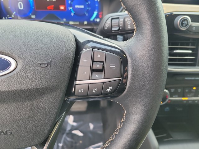 Used 2022 Ford Escape Titanium w/ Titanium Elite Package image 23