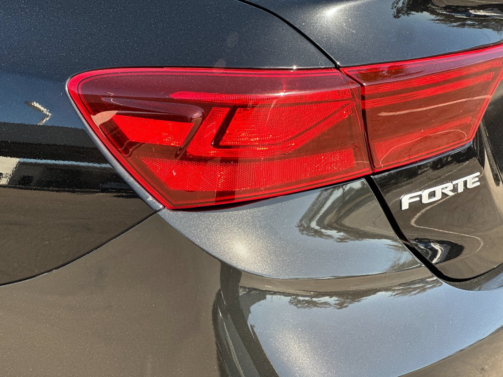 Used 2023 Kia Forte LXS FWD image 22