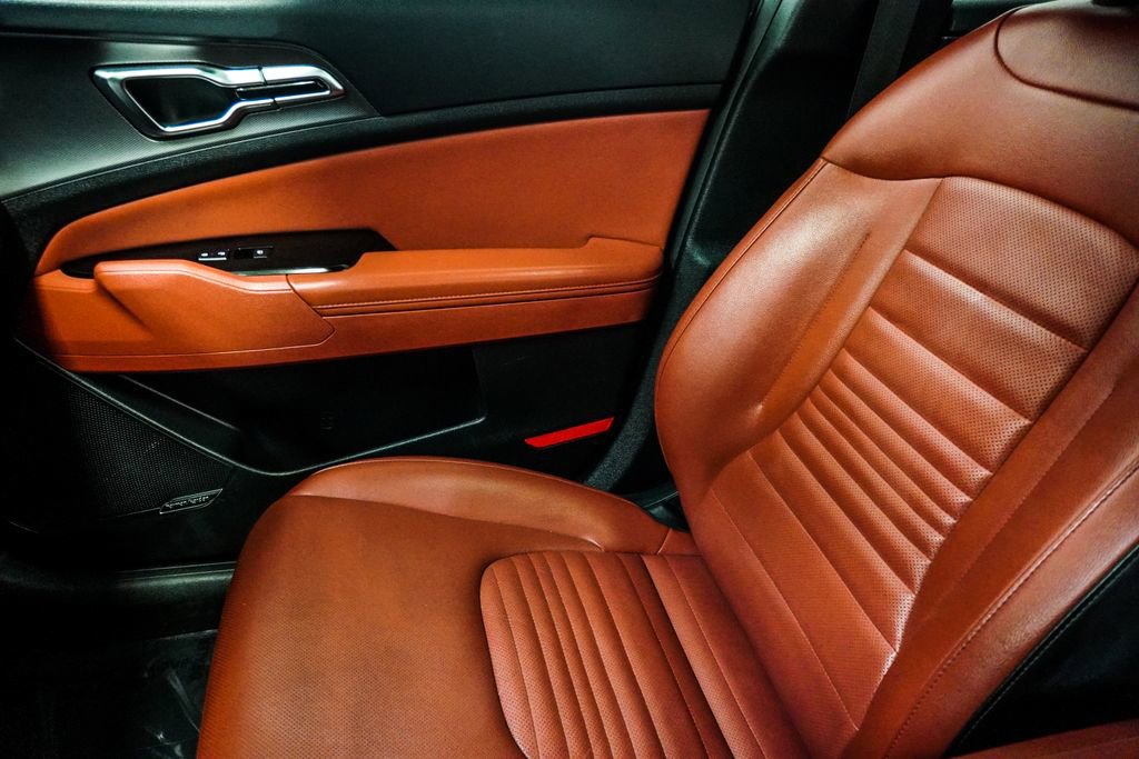 Used 2024 Kia Sportage SX image 29