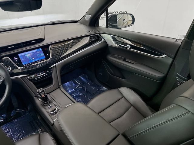 Used 2025 Cadillac XT6 Premium Luxury w/ Technology Package image 27