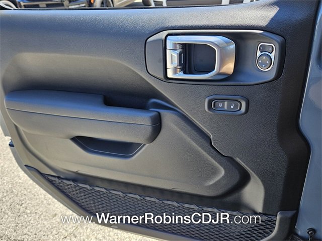 New 2025 Jeep Gladiator Sport image 26