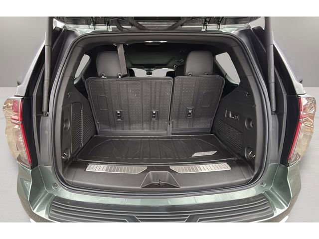 Used 2024 Chevrolet Tahoe High Country image 32