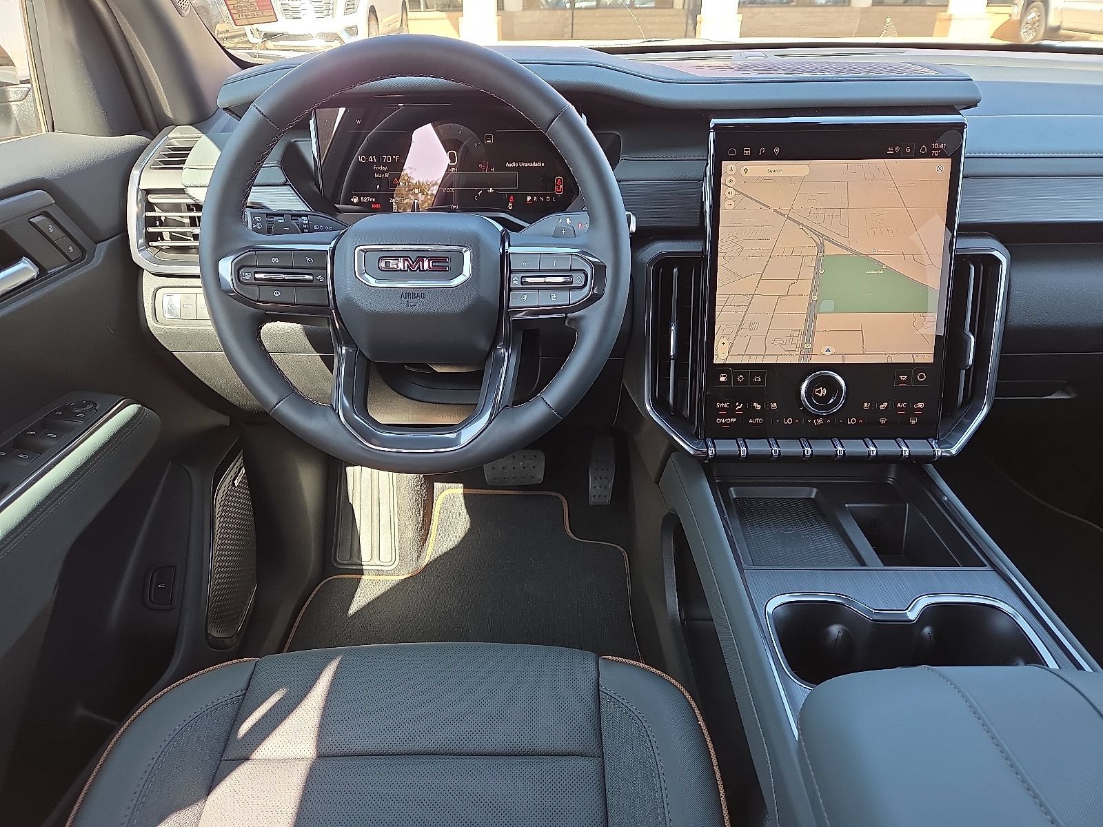 New 2026 GMC Acadia AT4 w/ Luxury Package AWD/4WD image 10