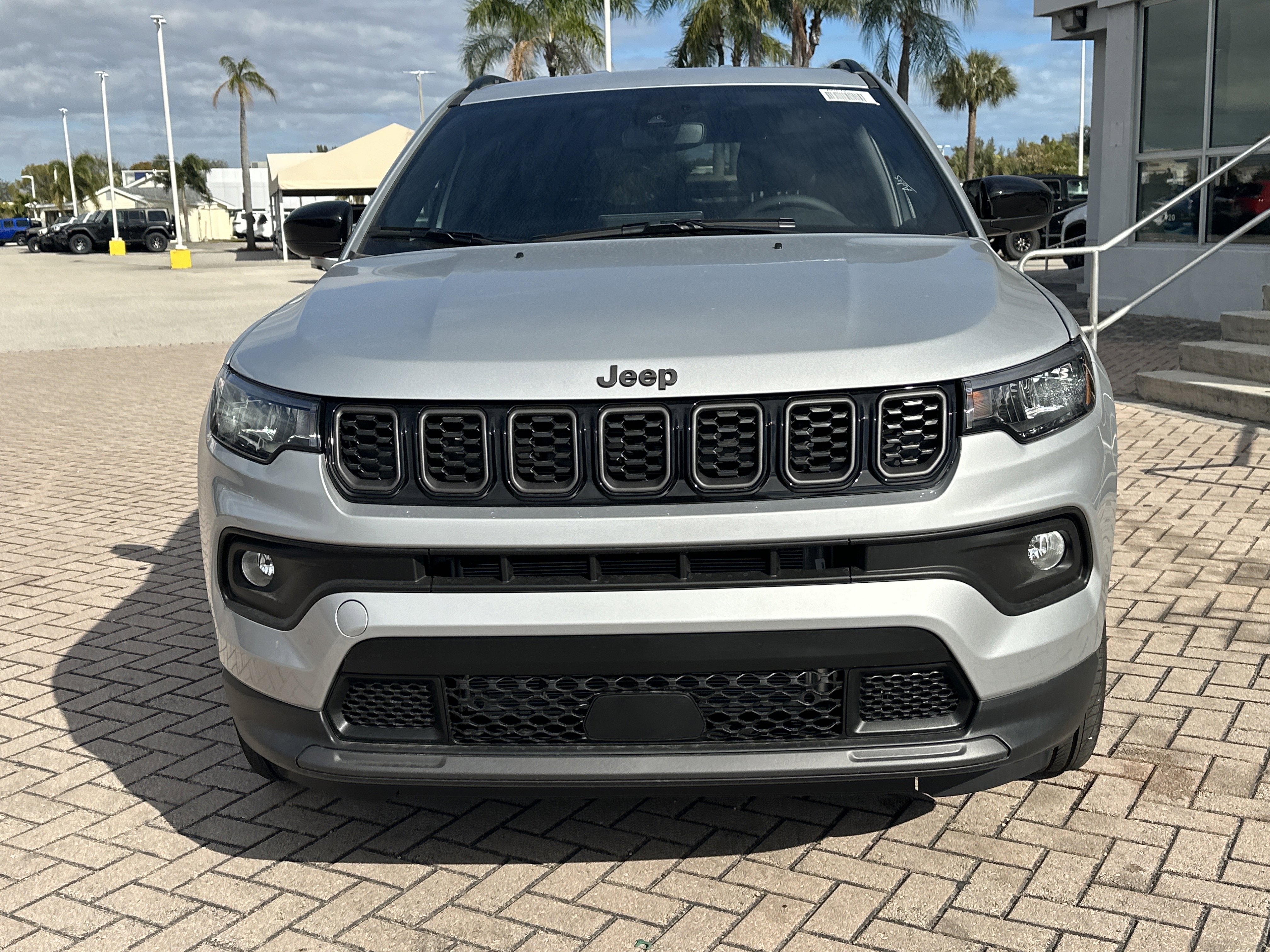 New 2026 Jeep Compass Latitude image 4