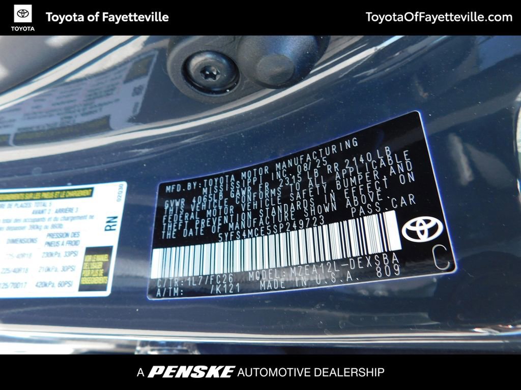 Certified 2025 Toyota Corolla SE image 8