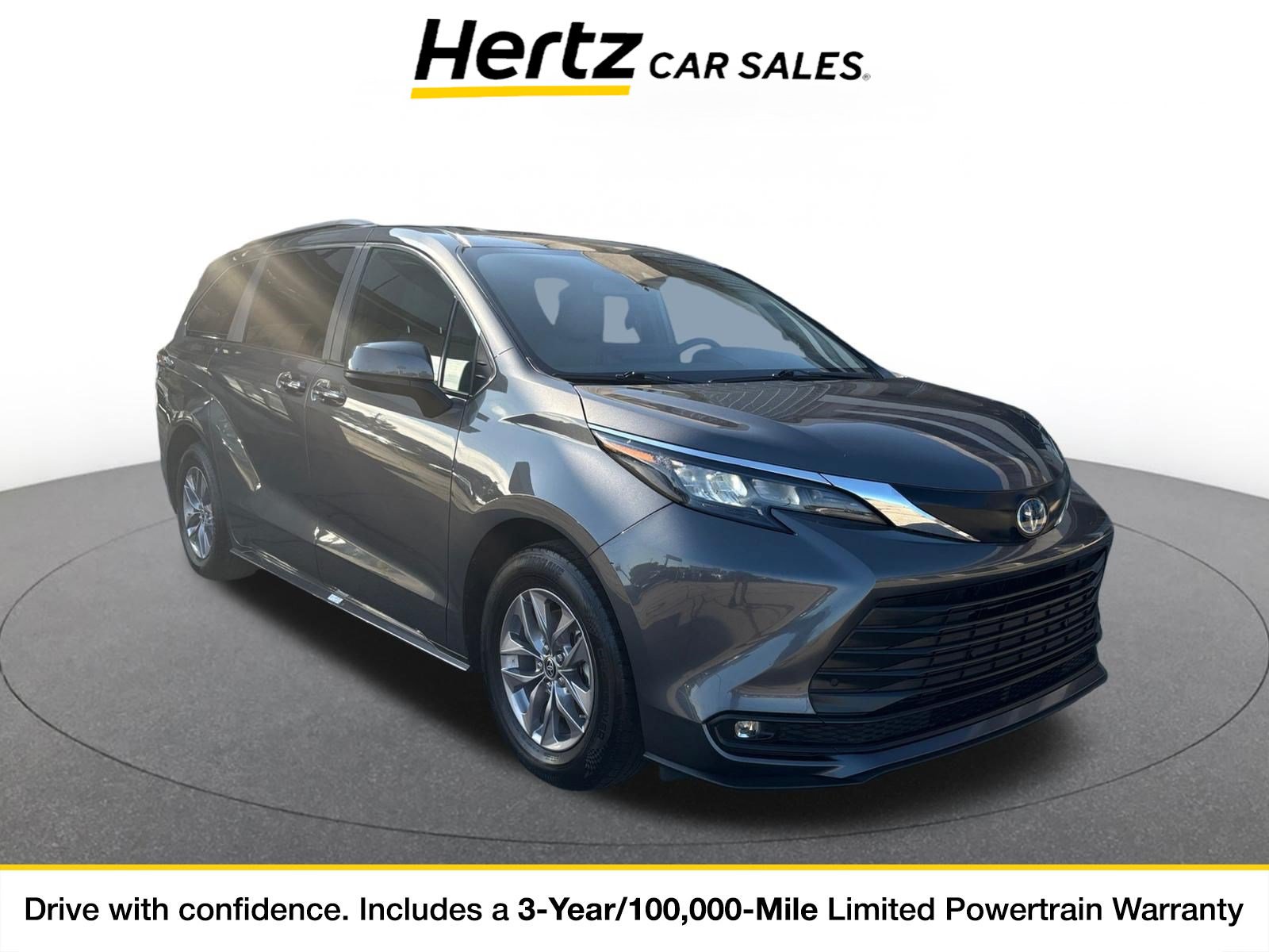 Used 2025 Toyota Sienna XLE