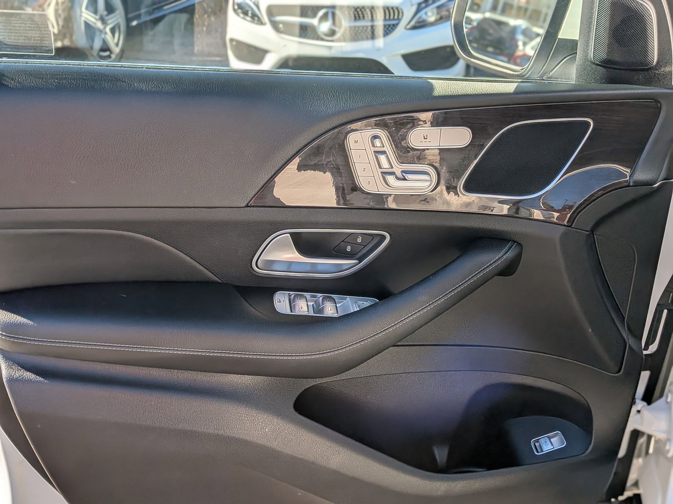 Certified 2020 Mercedes-Benz GLE 350 4MATIC image 12