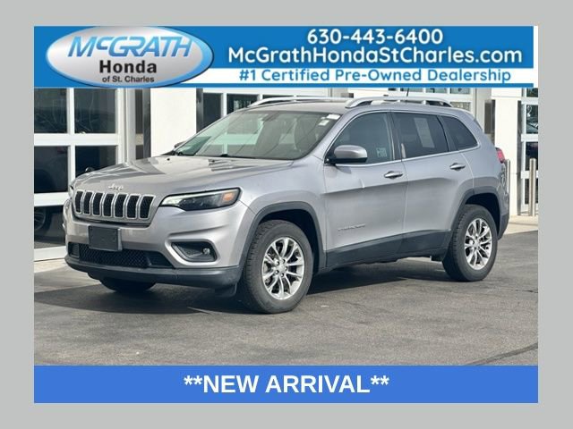 Used 2019 Jeep Cherokee Latitude Plus w/ Cold Weather Group AWD/4WD image 1