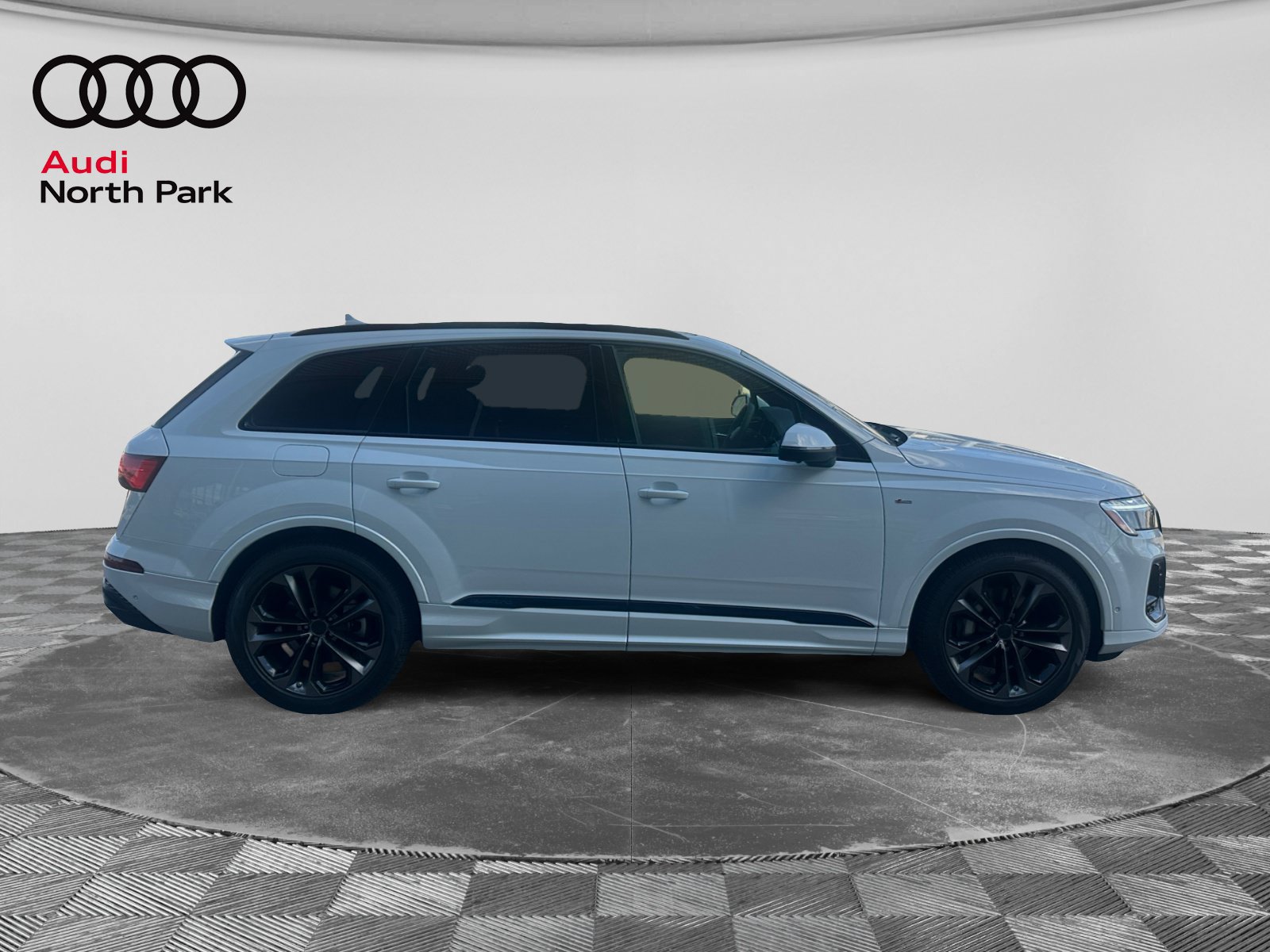 New 2026 Audi Q7 Premium Plus AWD/4WD image 6