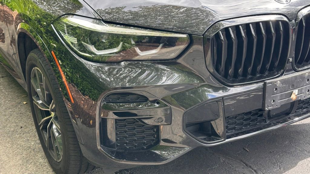Used 2023 BMW X5 sDrive40i w/ M Sport Package RWD image 2
