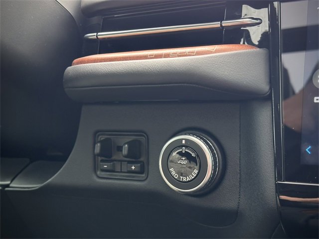New 2025 Lincoln Navigator Black Label image 41