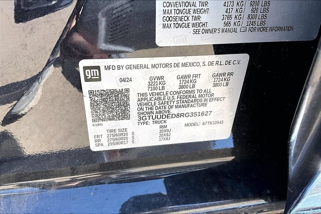 Used 2024 GMC Sierra 1500 SLT AWD/4WD image 39
