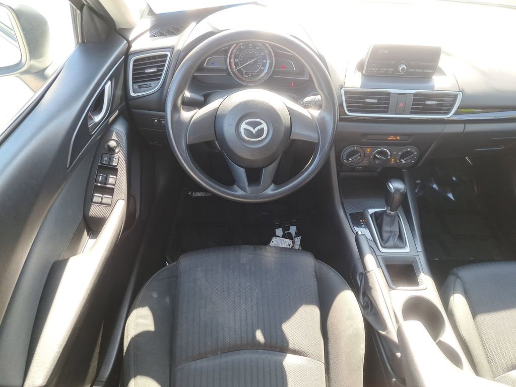 Used 2014 MAZDA MAZDA3 i SV image 10