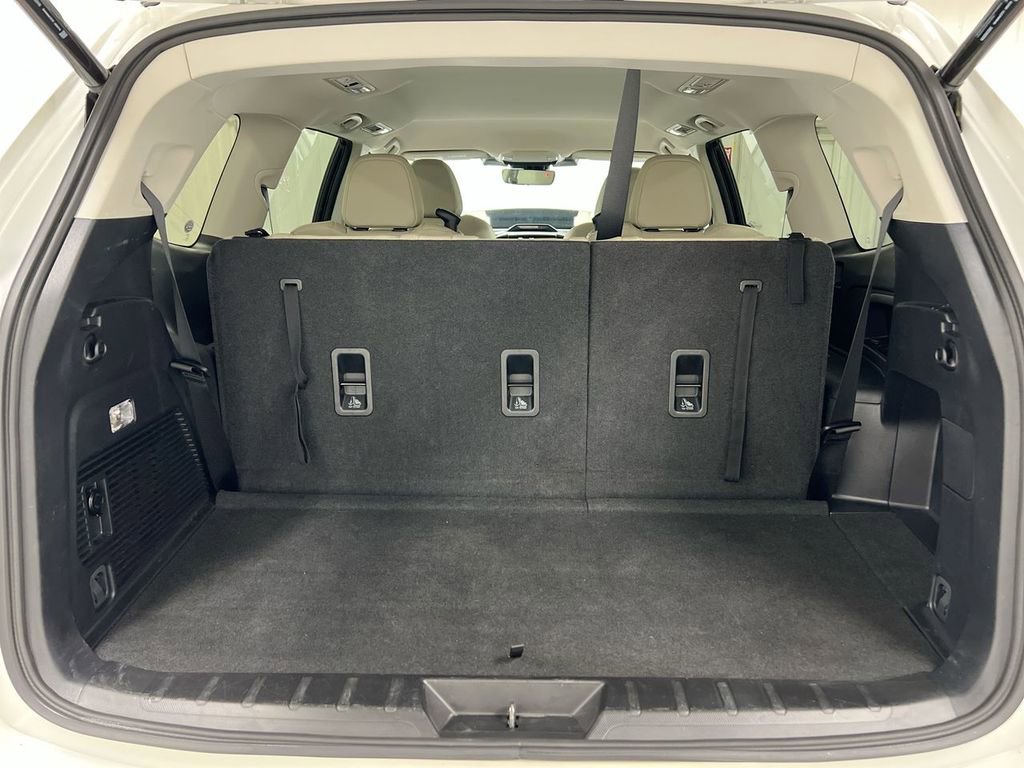Used 2023 Subaru Ascent Limited image 24