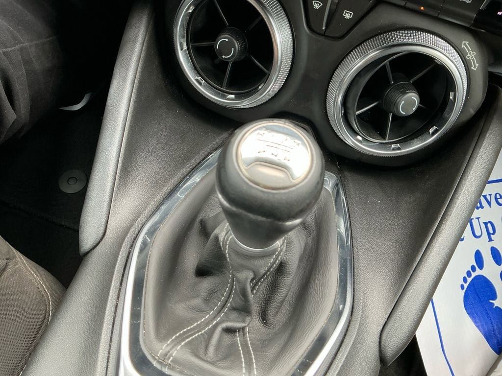 Used 2021 Chevrolet Camaro LS RWD image 18