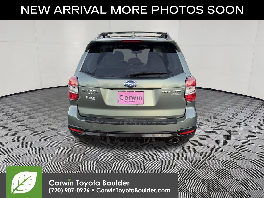Used 2016 Subaru Forester 2.5i Limited AWD/4WD image 5