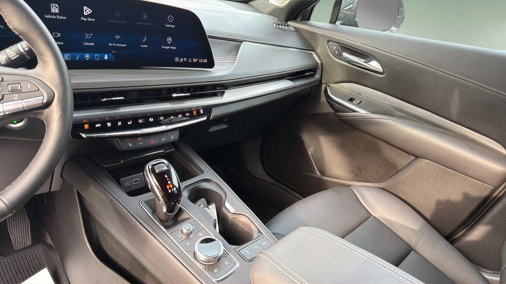 Certified 2025 Cadillac XT4 Premium Luxury w/ Cold Weather Package image 24