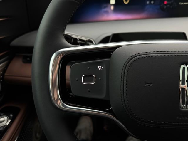 New 2026 Lincoln Nautilus Reserve image 26