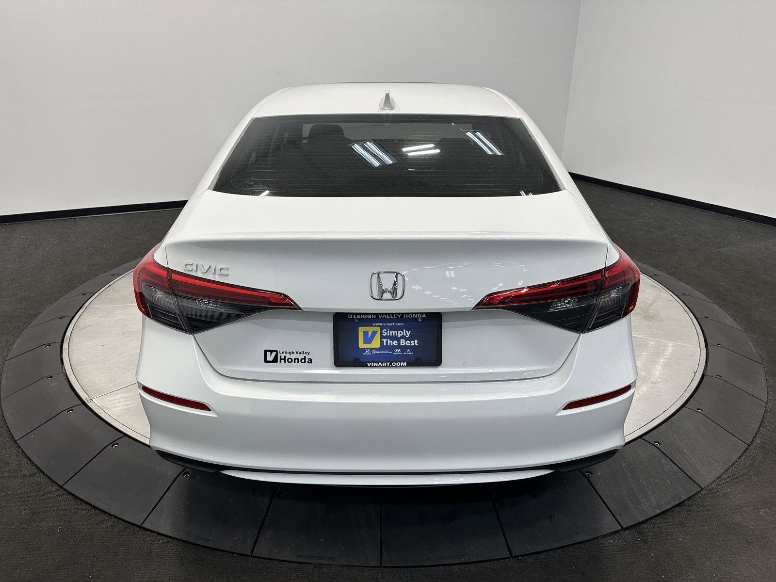 Certified 2024 Honda Civic EX image 5