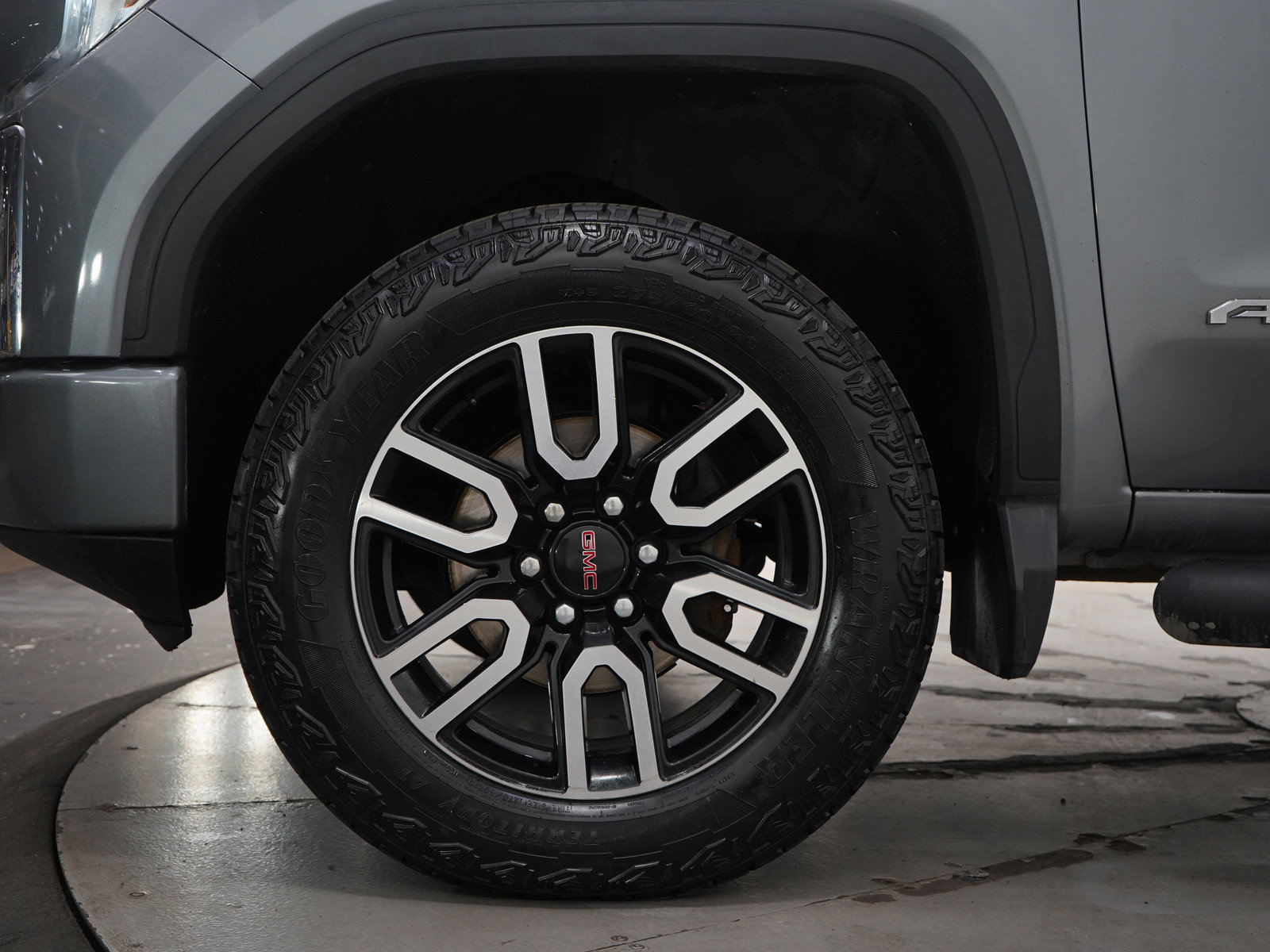 Used 2020 GMC Sierra 1500 AT4 image 30