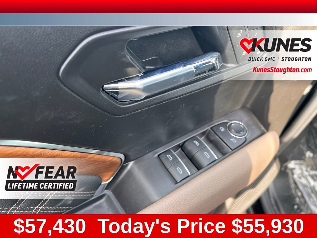 New 2026 GMC Canyon Denali image 14