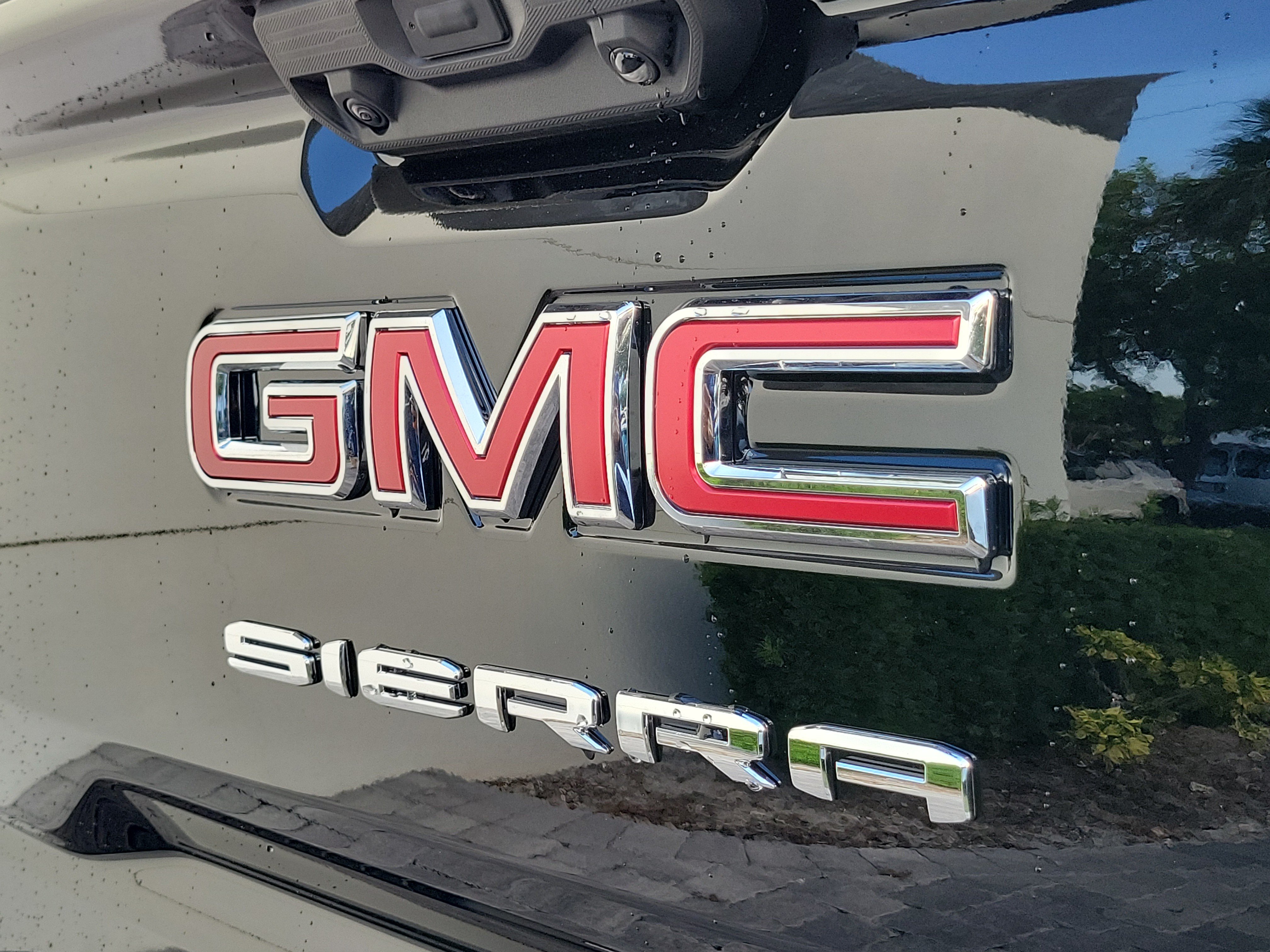 New 2026 GMC Sierra 1500 Pro w/ Graphite Edition AWD/4WD image 7
