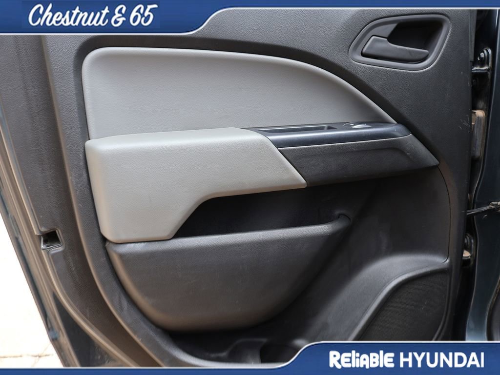 Used 2015 Chevrolet Colorado W/T w/ WT Convenience Package AWD/4WD image 17