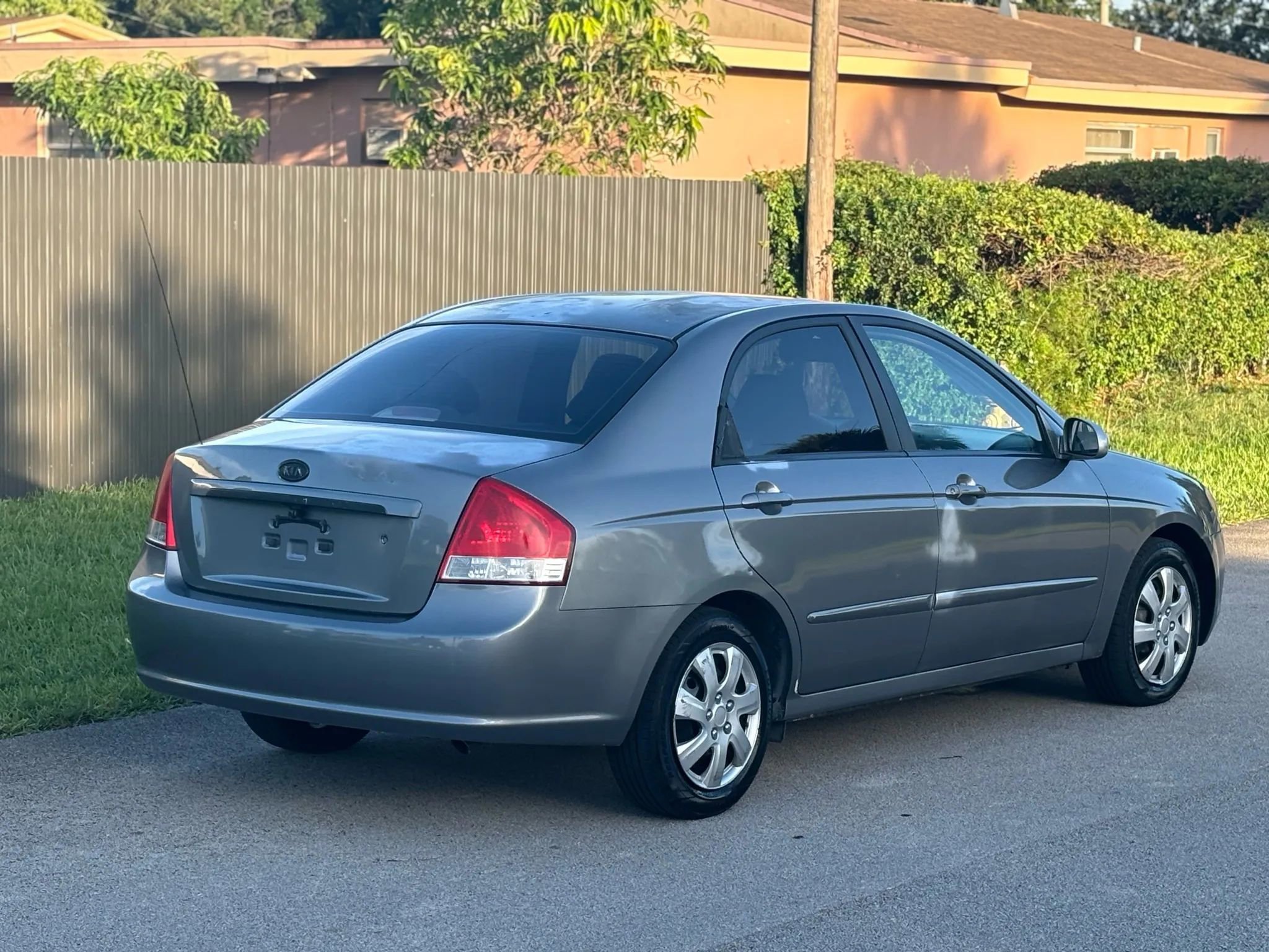 Used 2007 Kia Spectra EX image 5