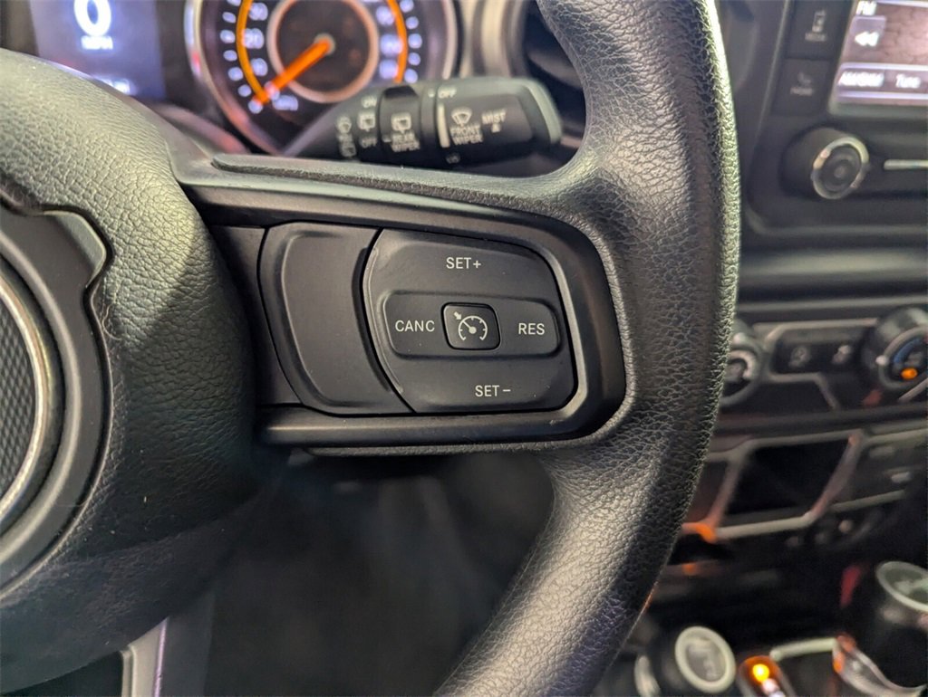 Used 2021 Jeep Wrangler Sport image 17