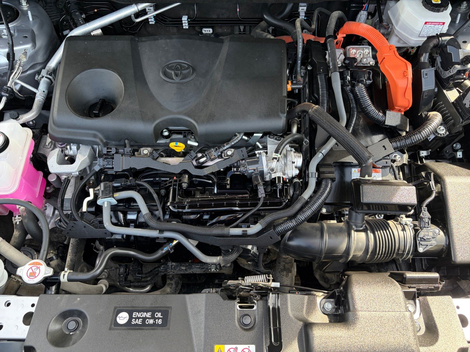 Used 2023 Toyota RAV4 LE AWD/4WD image 31